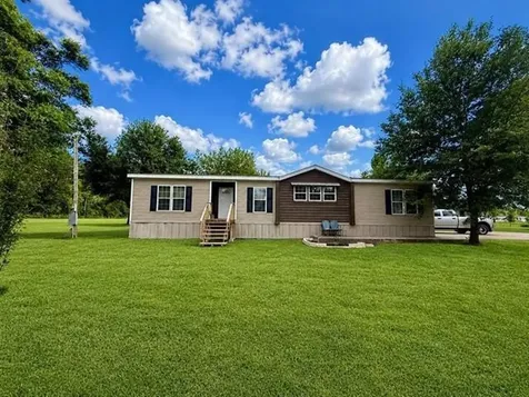 669 & 685 W Fm 1004 Kirbyville TX 75956