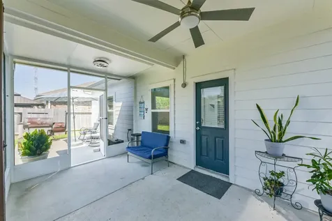 10018 Chase Court Baytown TX 77521