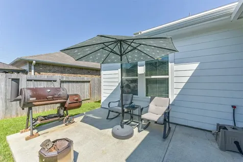 10018 Chase Court Baytown TX 77521