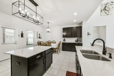 10018 Chase Court Baytown TX 77521