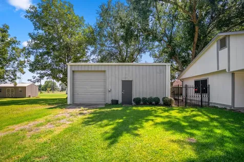 2411 Orange Street Waller TX 77484