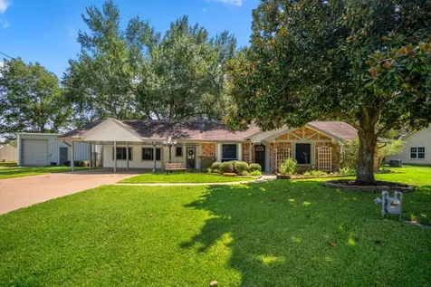 2411 Orange Street Waller TX 77484