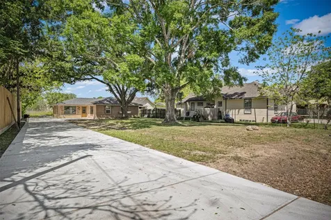 638 Cleo Street Fresno TX 77545
