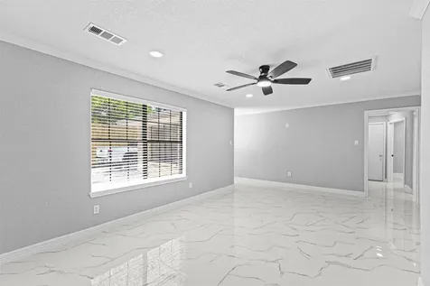 638 Cleo Street Fresno TX 77545
