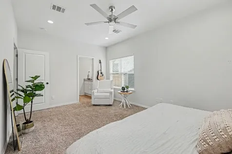 507 N Logan Avenue Bryan TX 77803