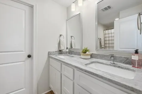 507 N Logan Avenue Bryan TX 77803