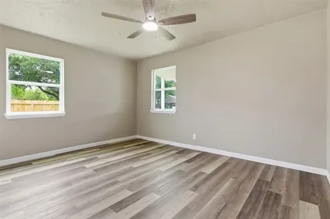 2307 Windsor Lane Pasadena TX 77506