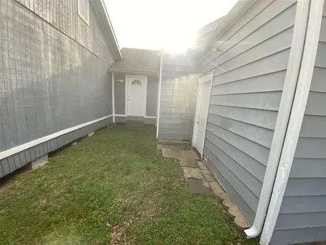 7619 Ilex Street Houston TX 77012