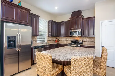 11 Cheswood Manor The Woodlands TX 77382