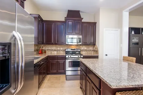 11 Cheswood Manor The Woodlands TX 77382