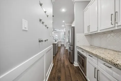 240 W 27th Street Houston TX 77008