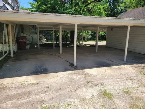 1410 W Main Street Clarksville TX 75426