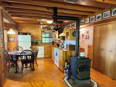 190 Woodpecker Drive Livingston TX 77351