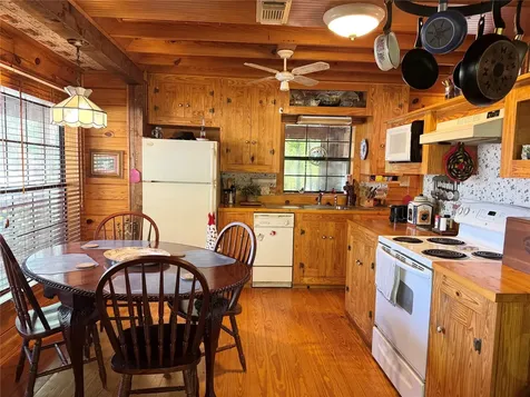 190 Woodpecker Drive Livingston TX 77351