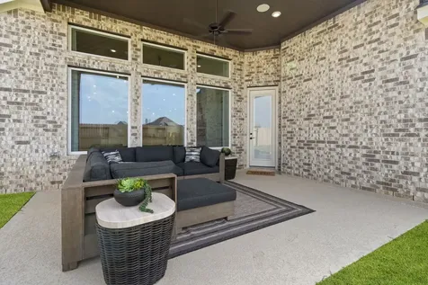 207 Garden Rose Trail Willis TX 77318