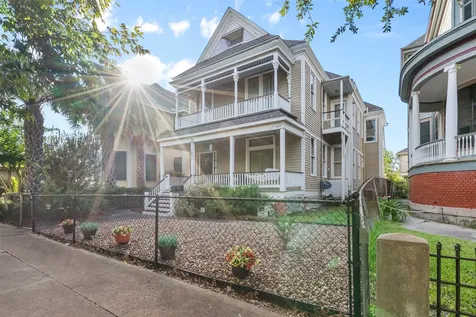 1820 Winnie Street Galveston TX 77550