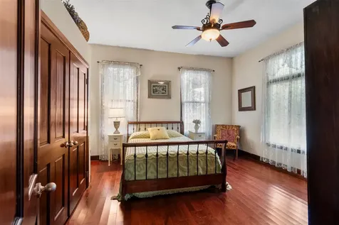 1820 Winnie Street Galveston TX 77550