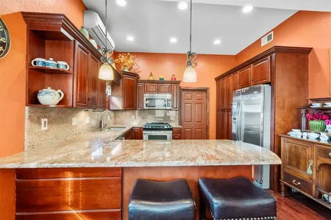 1820 Winnie Street Galveston TX 77550
