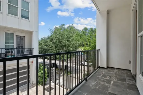 2505 Dorrington E Houston TX 77030