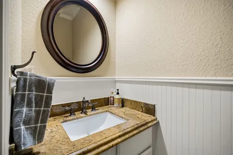 1518 Fall Wood Drive Sugar Land TX 77479