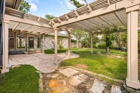 1518 Fall Wood Drive Sugar Land TX 77479
