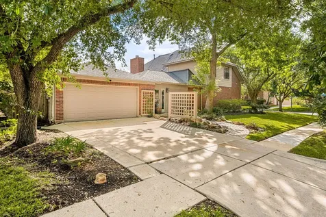 1518 Fall Wood Drive Sugar Land TX 77479