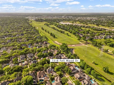 1518 Fall Wood Drive Sugar Land TX 77479