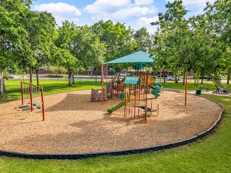 1518 Fall Wood Drive Sugar Land TX 77479