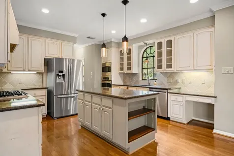 1518 Fall Wood Drive Sugar Land TX 77479