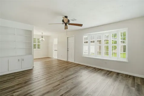 16007 Fathom Lane Houston TX 77062