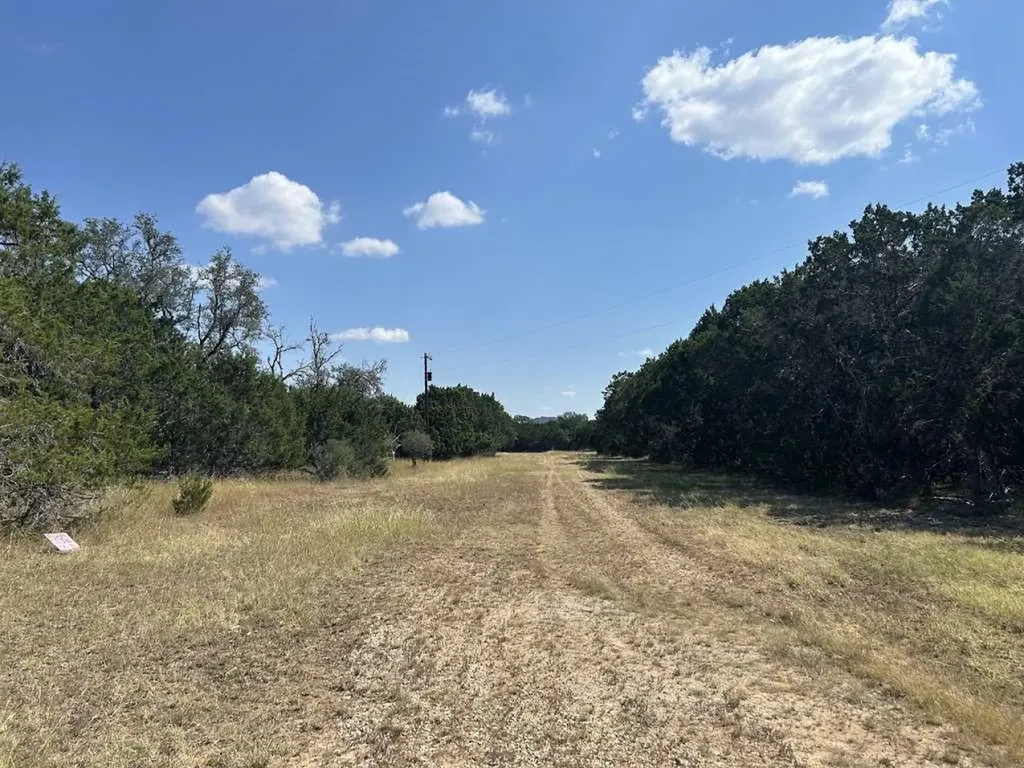 384 River Trail Road Pipe Creek TX 78063