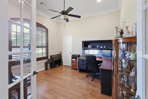 6311 Redfish Reef Drive Beach City TX 77523