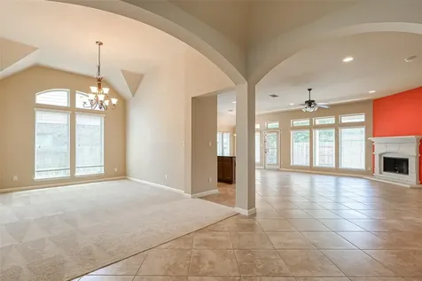 6206 Falling Briar Lane Sugar Land TX 77479