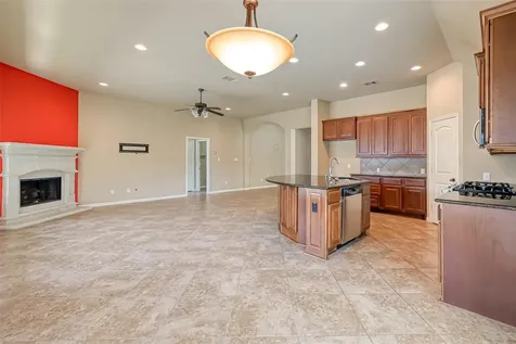 6206 Falling Briar Lane Sugar Land TX 77479