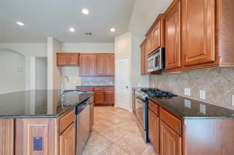 6206 Falling Briar Lane Sugar Land TX 77479