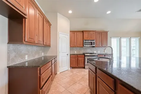 6206 Falling Briar Lane Sugar Land TX 77479