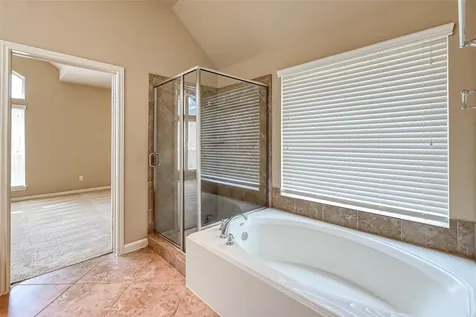 6206 Falling Briar Lane Sugar Land TX 77479