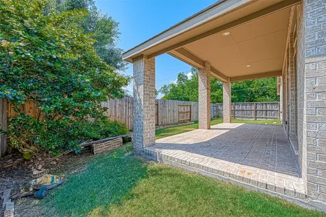 6206 Falling Briar Lane Sugar Land TX 77479