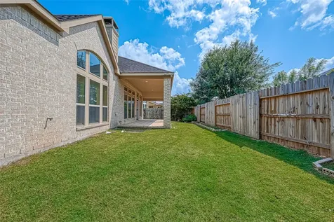 6206 Falling Briar Lane Sugar Land TX 77479