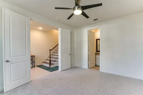 2010 Beall Street Houston TX 77008