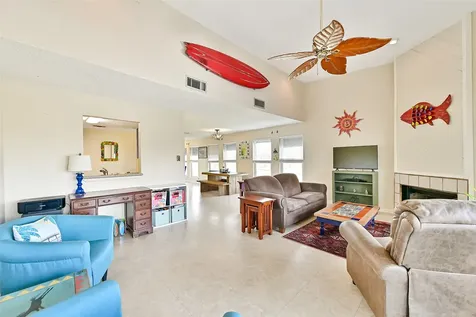 8111 Broadway Street 5 Galveston TX 77554