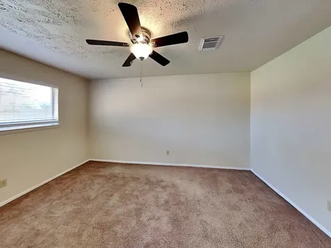 9812 Robin Street La Porte TX 77571