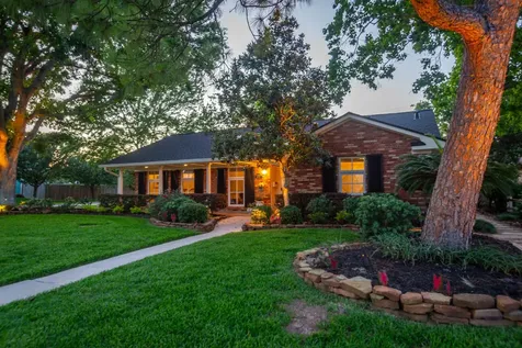 2503 Baycrest Drive Houston TX 77058