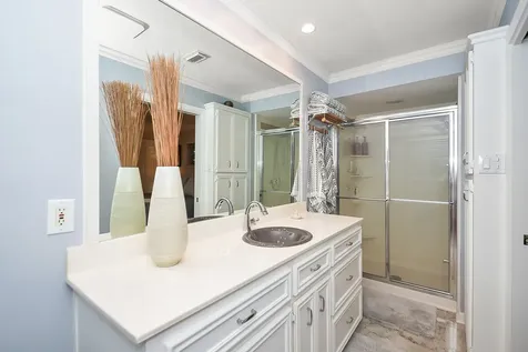 2503 Baycrest Drive Houston TX 77058