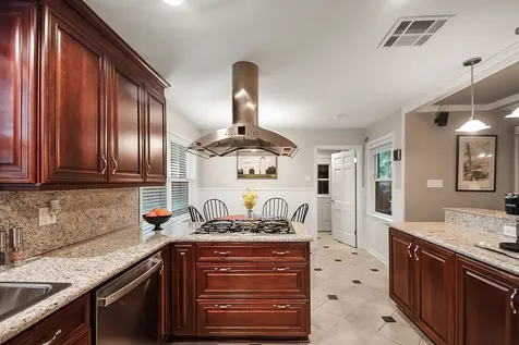 2503 Baycrest Drive Houston TX 77058
