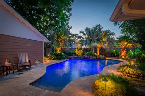 2503 Baycrest Drive Houston TX 77058