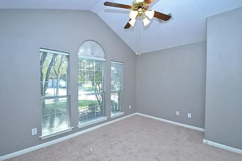 4611 Silverlake Drive Sugar Land TX 77479