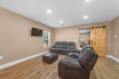 4011 County Road 219 Anderson TX 77830