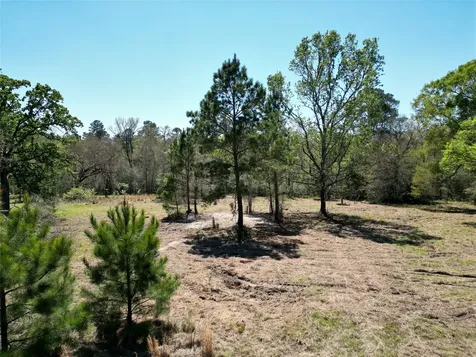 48 Brumley Road Huntsville TX 77320