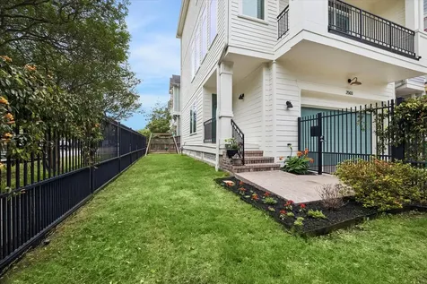 2503 Nicholson Street Houston TX 77008